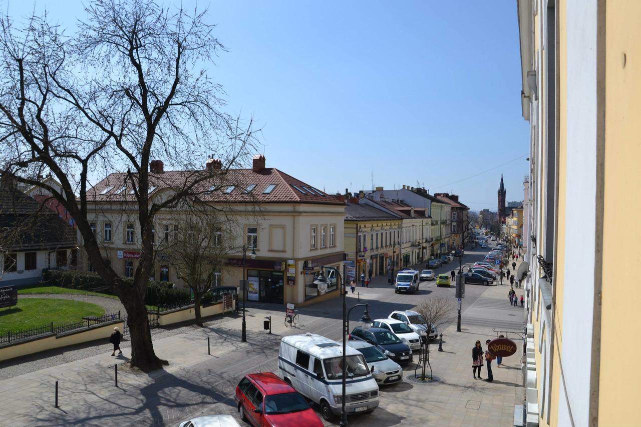 Hotel Bristol Tarnów Exterior foto